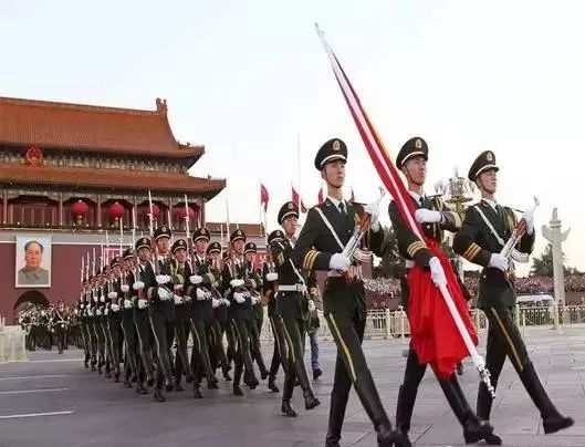 国庆60周年大阅兵，辉煌历程的见证与荣耀时刻的纪念，国庆60周年大阅兵，辉煌历程的见证与荣耀纪念