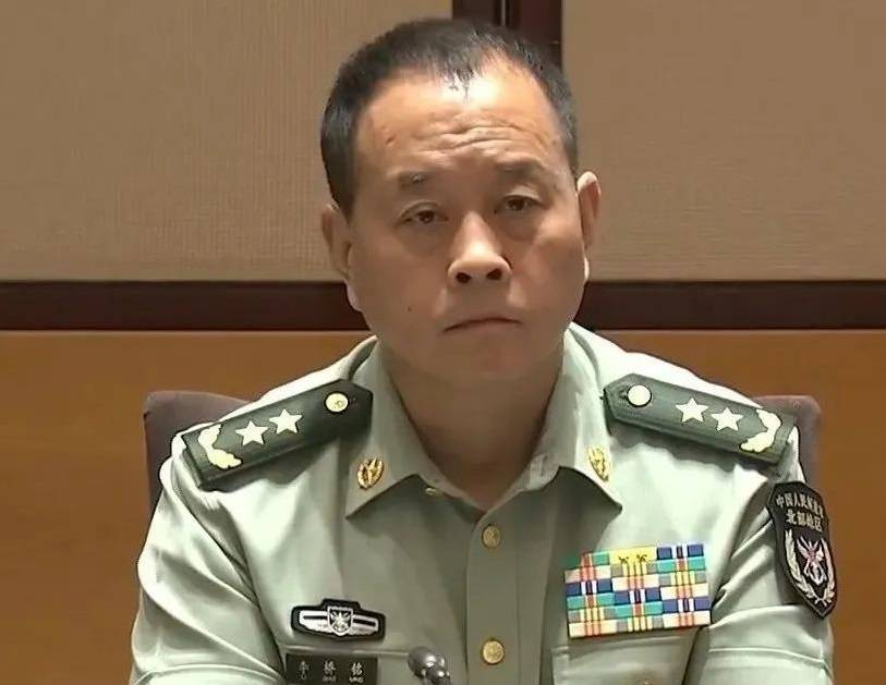 东部战区司令员揭秘，谁掌舵战区司令部？，揭秘东部战区司令员，谁执掌战区司令部？