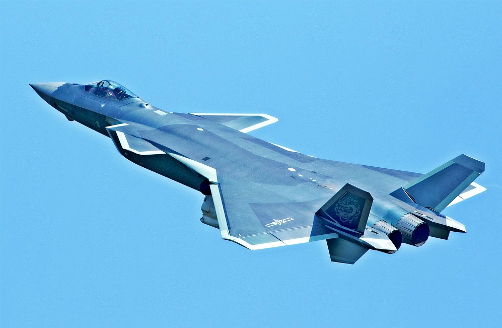 歼-20是目前最强的战斗机吗？深度解析中国新一代空中霸主，深度解析，歼-20作为新一代空中霸主，是否是目前最强的战斗机？