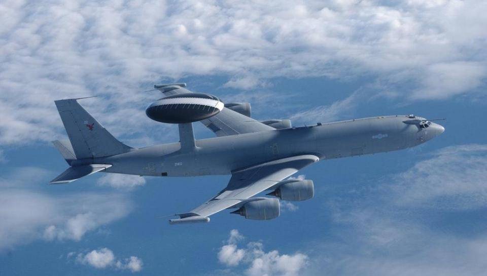 空警2000与空警500，究竟哪个更先进？，空警2000与空警500，谁更胜一筹？对比解析其先进性