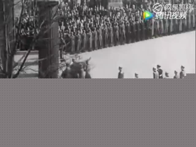 震撼人心的纳粹阅兵视频回顾，震撼人心的纳粹阅兵视频回顾，历史的瞬间与反思