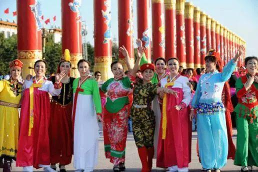 揭秘，2009年海上阅兵为何突然终止？，揭秘，为何2009年海上阅兵突然终止？原因深度解析。