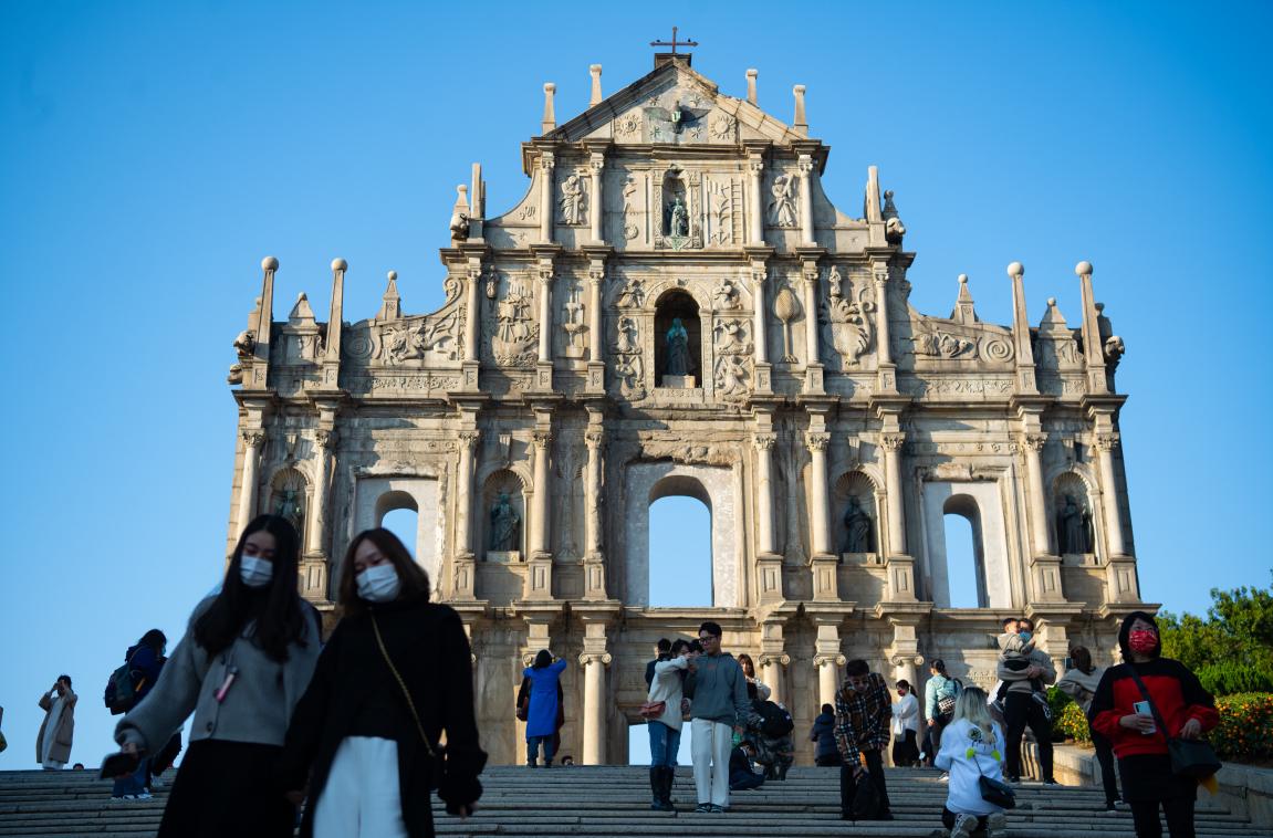 澳门彩票市场展望，精准挂牌图与未来的机遇与挑战（2025年展望），澳门彩票市场展望，精准挂牌图与未来机遇挑战（2025年展望分析）