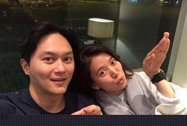 二四六香港资料期期中查询